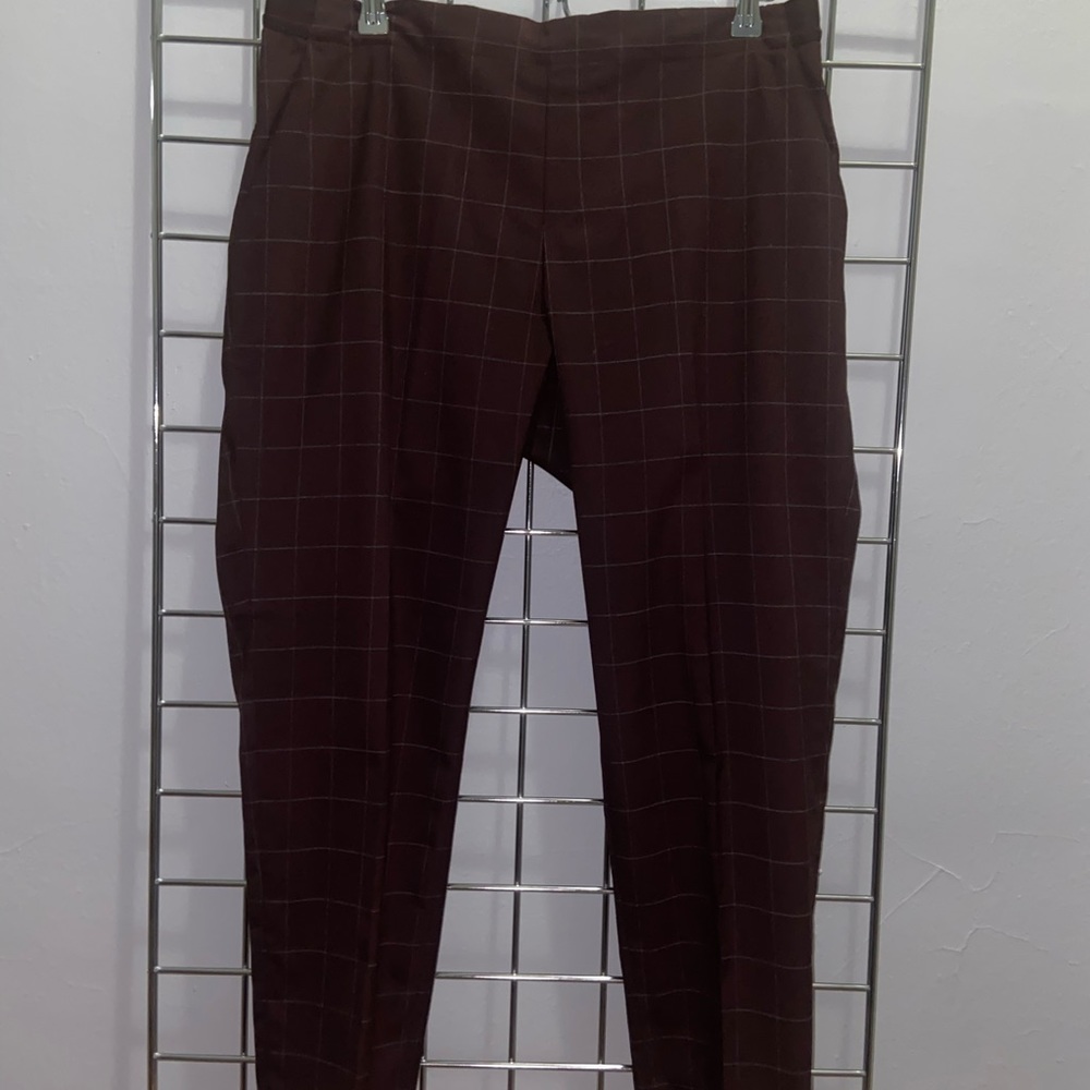 Uniqlo Burgundy cropped trousers with grey check